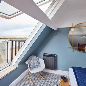 https://host-stay-no-3-sandside.yorkshirehotels.net