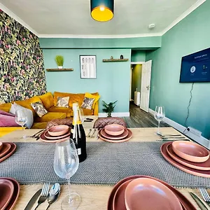 Apartment Flash Sale City Centre Seafront 3 Bedroom Flat Bn137alit, Brighton