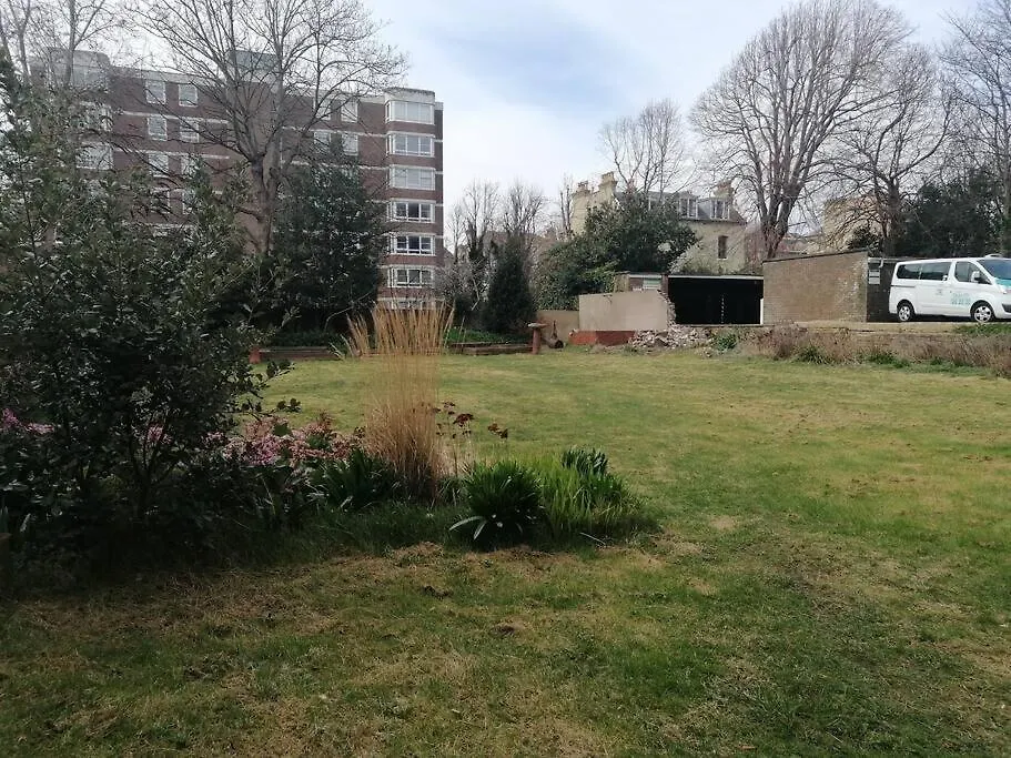 Apartmán 4 Quiet Compact Studio With Garden View - Best Location - Comfortable - Quiet Hove 0*,  Velká Británie
